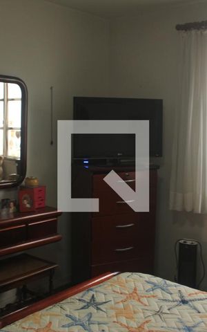 Casa à venda com 140m², 3 quartos e 3 vagasSuíte