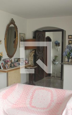 Casa à venda com 140m², 3 quartos e 3 vagasSala