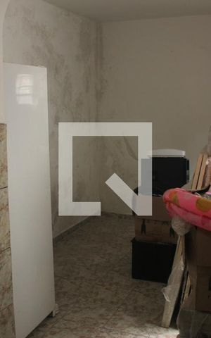 Casa à venda com 140m², 3 quartos e 3 vagasEdícula - Sala