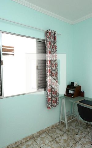 Casa à venda com 333m², 7 quartos e 8 vagasQuarto 2 - Casa 1