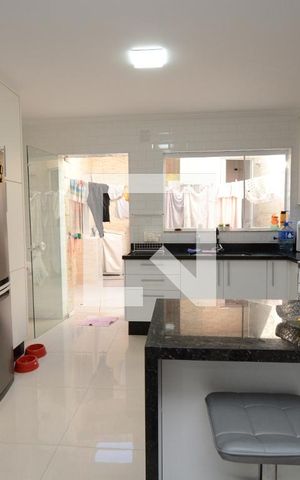 Casa à venda com 333m², 7 quartos e 8 vagasCozinha - Casa 3