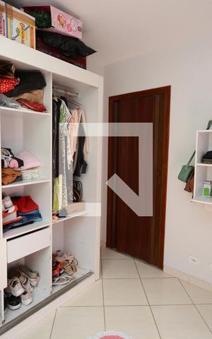 Casa à venda com 333m², 7 quartos e 8 vagasQuarto 2 - Casa 3