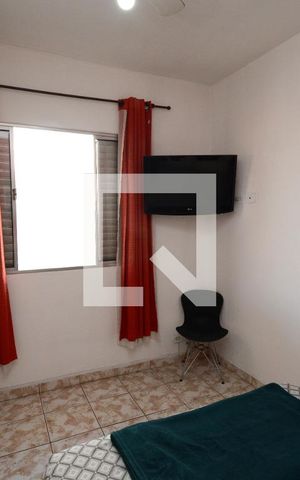Casa à venda com 333m², 7 quartos e 8 vagasQuarto 1 - Casa 1