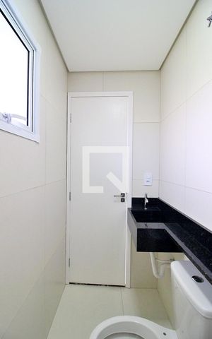 Apartamento à venda com 154m², 3 quartos e 2 vagasBanheiro da Suíte 2