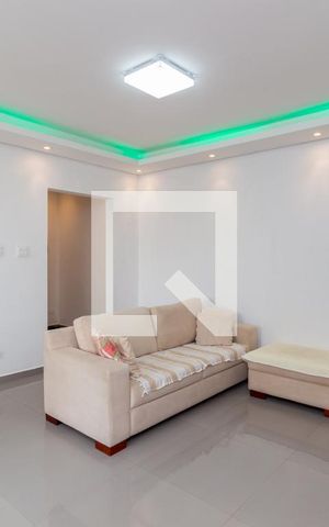 Apartamento à venda com 82m², 2 quartos e 1 vaga Apartamento à venda com 82m², 2 quartos e 1 vagaSala de Estar