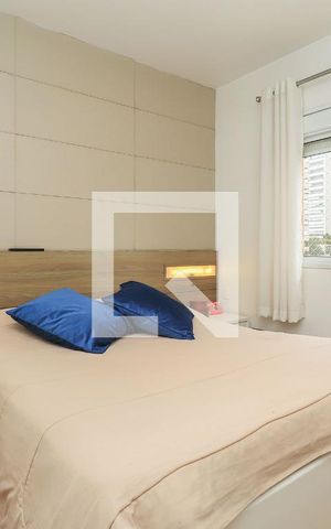 Apartamento à venda com 143m², 3 quartos e 2 vagas Apartamento à venda com 143m², 3 quartos e 2 vagasSuíte 3