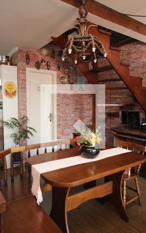 Casa de condomínio à venda com 118m², 2 quartos e 1 vagaSala