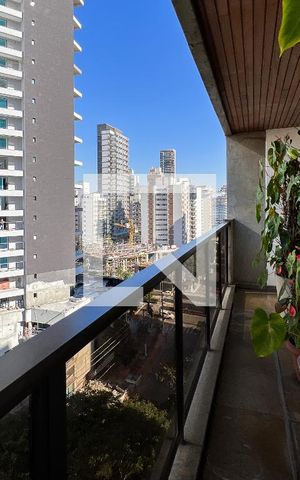 Apartamento à venda com 450m², 4 quartos e 6 vagasSacada