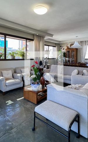 Apartamento à venda com 450m², 4 quartos e 6 vagasSala Cobertura