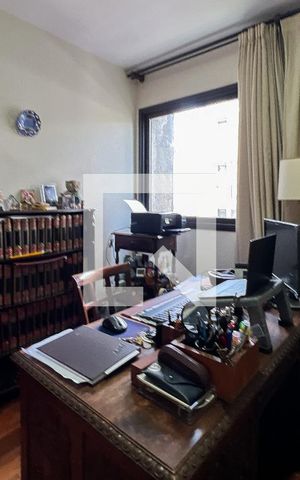 Apartamento à venda com 450m², 4 quartos e 6 vagasQuarto 1