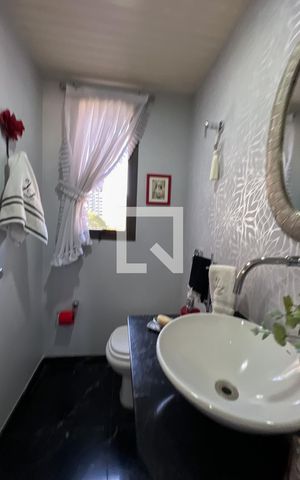 Apartamento à venda com 450m², 4 quartos e 6 vagasLavabo