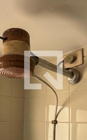Apartamento à venda com 450m², 4 quartos e 6 vagasBanheiro de Serviço