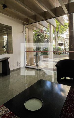 Apartamento à venda com 450m², 4 quartos e 6 vagasHall