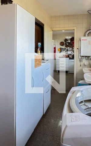 Apartamento à venda com 450m², 4 quartos e 6 vagasÁrea de Serviço