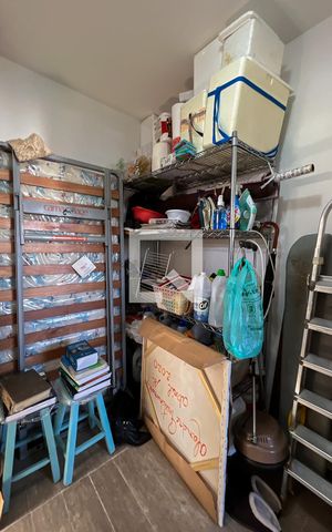 Apartamento à venda com 450m², 4 quartos e 6 vagasQuarto de Serviço