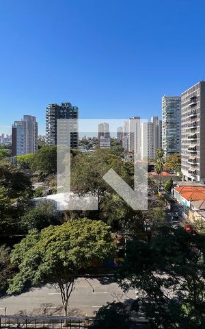 Apartamento à venda com 450m², 4 quartos e 6 vagasVista