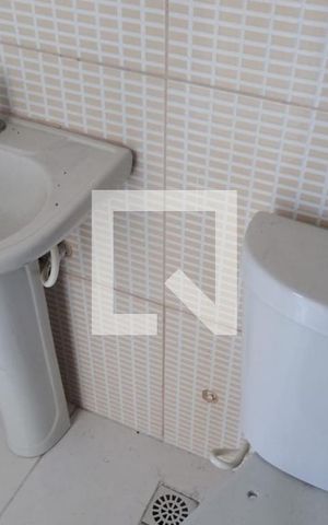 Apartamento para alugar com 96m², 2 quartos e 1 vaga Apartamento para alugar com 96m², 2 quartos e 1 vagaBanheiro da Suíte 2