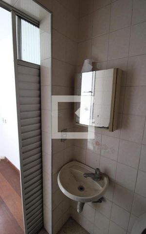 Apartamento à venda com 115m², 4 quartos e 1 vagaArea de serviço -Suite - Banheiro