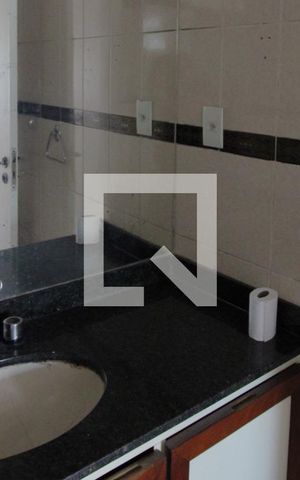 Apartamento à venda com 115m², 4 quartos e 1 vagaSuíte 1 - Banheiro