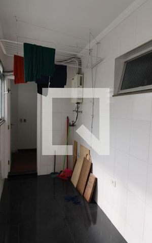 Apartamento à venda com 115m², 4 quartos e 1 vagaÁrea de Serviço