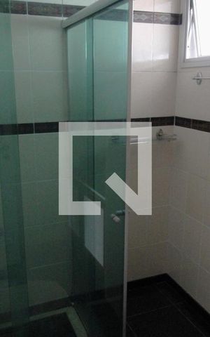 Apartamento à venda com 115m², 4 quartos e 1 vagaSuite 1 - Banheiro