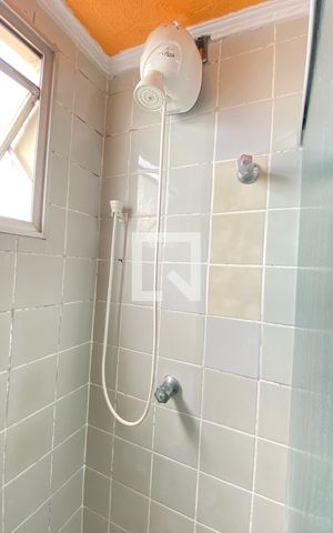Apartamento à venda com 65m², 2 quartos e 1 vagaBanheiro 