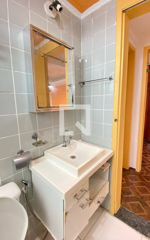 Apartamento à venda com 65m², 2 quartos e 1 vagaBanheiro 