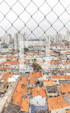 Apartamento à venda com 80m², 2 quartos e 1 vaga Apartamento à venda com 80m², 2 quartos e 1 vagaSala - Vista