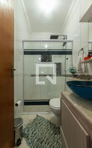 Apartamento para alugar com 220m², 3 quartos e 3 vagas Apartamento para alugar com 220m², 3 quartos e 3 vagasBanheiro da Suíte