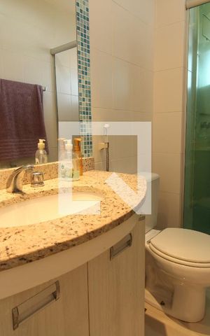 Apartamento à venda com 144m², 4 quartos e 3 vagasBanheiro da Suíte 3