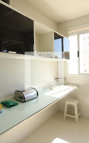 Apartamento à venda com 144m², 4 quartos e 3 vagasCozinha