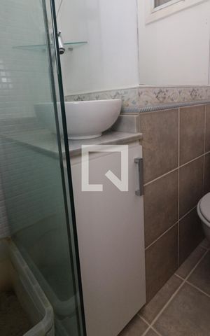 Casa de condomínio à venda com 115m², 3 quartos e 1 vaga Casa de condomínio à venda com 115m², 3 quartos e 1 vagaBanheiro Social