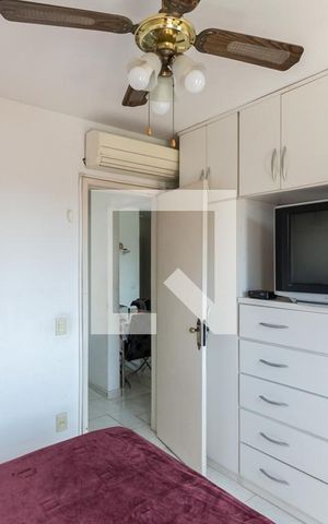 Apartamento à venda com 74m², 2 quartos e 1 vagaQuarto 1