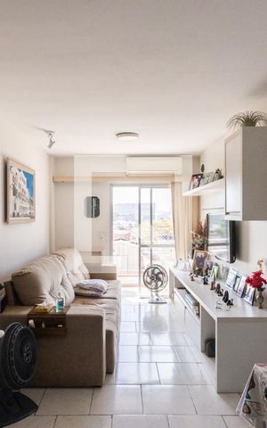 Apartamento à venda com 74m², 2 quartos e 1 vaga  Sala