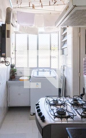 Apartamento à venda com 74m², 2 quartos e 1 vagaÁrea de Serviço