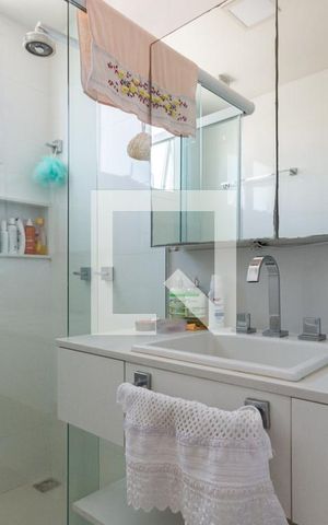 Apartamento à venda com 74m², 2 quartos e 1 vagaBanheiro