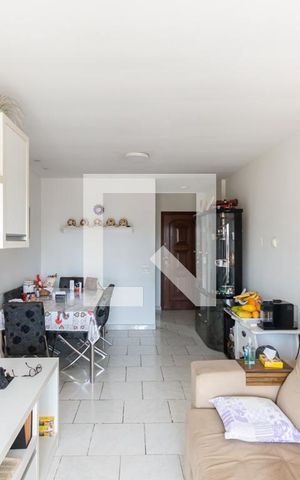 Apartamento à venda com 74m², 2 quartos e 1 vaga  Sala