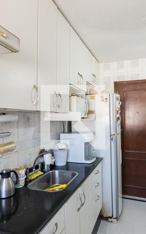 Apartamento à venda com 74m², 2 quartos e 1 vagaCozinha