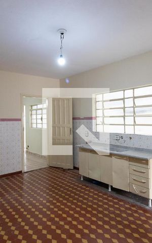 Casa para alugar com 150m², 2 quartos e 1 vaga Casa para alugar com 150m², 2 quartos e 1 vagaCozinha