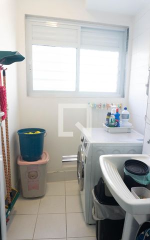 Apartamento para alugar com 48m², 1 quarto e 1 vaga Apartamento para alugar com 48m², 1 quarto e 1 vagaÁrea de Serviço