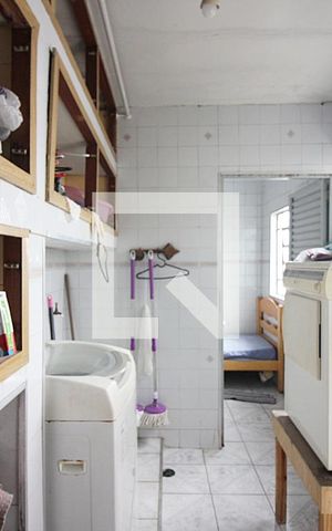 Casa à venda com 260m², 3 quartos e 2 vagasLavanderia