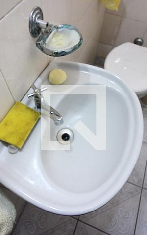 Casa à venda com 260m², 3 quartos e 2 vagasLavabo