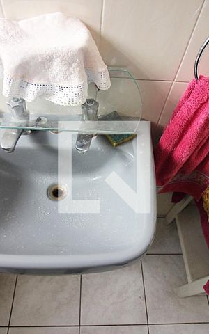 Casa à venda com 260m², 3 quartos e 2 vagasBanheiro Social