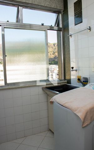 Apartamento à venda com 67m², 2 quartos e 1 vagaÁrea de Serviço
