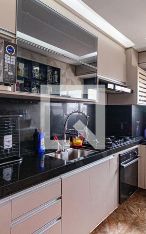 Apartamento à venda com 35m², 2 quartos e 1 vagaCozinha e área de serviço
