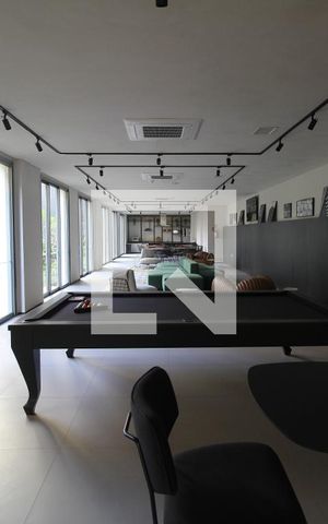 Apartamento à venda com 31m², 1 quarto e sem vagaÁrea comum - Salão de festas
