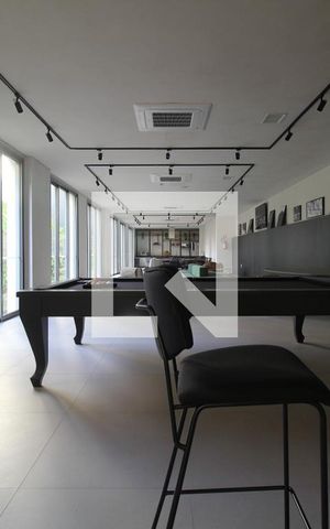 Apartamento à venda com 31m², 1 quarto e sem vagaÁrea comum - Salão de festas