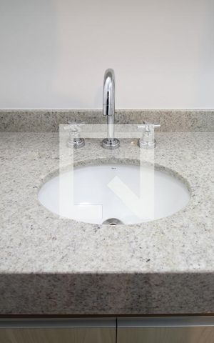 Apartamento à venda com 31m², 1 quarto e sem vagaBanheiro