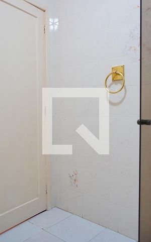 Apartamento à venda com 99m², 3 quartos e sem vagaBanheiro 