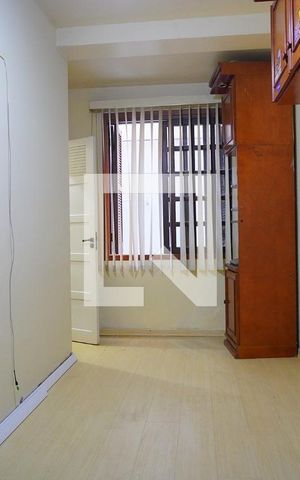 Apartamento à venda com 99m², 3 quartos e sem vagaQuarto  Suíte 